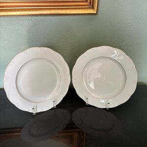 Rosenthal 2 Dinner Plates Classic Rose Collection 10” White With Gold Trim